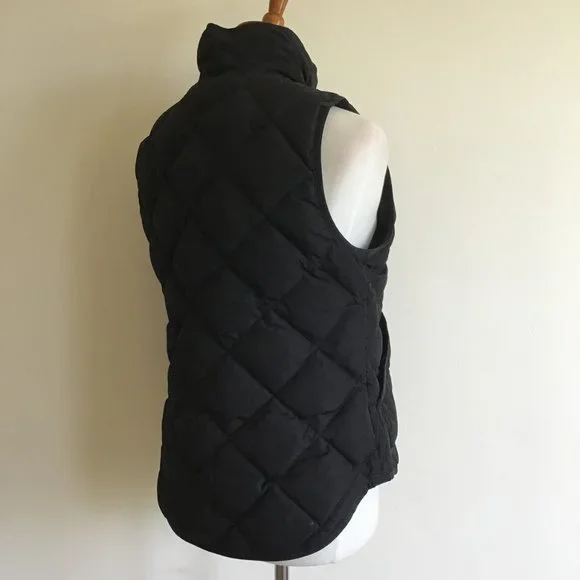 Elegant Black Puffer Sleeveless Jacket Large